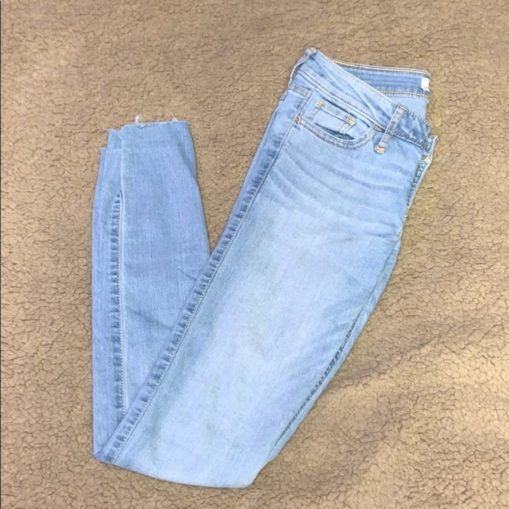skinny jeans